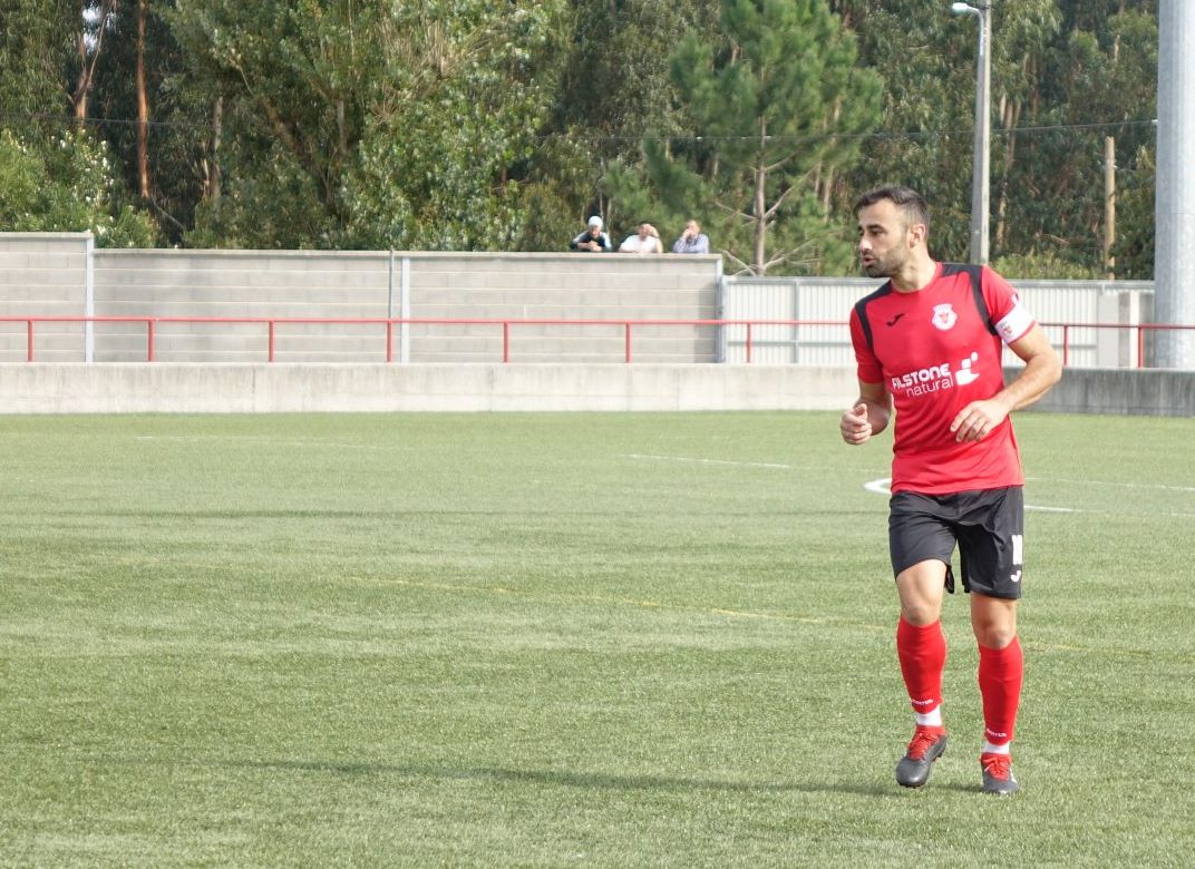 futebol-altouriense-dino-e1648467109783 Atlético desperdiça dois penaltis, empata mas sobe na tabela