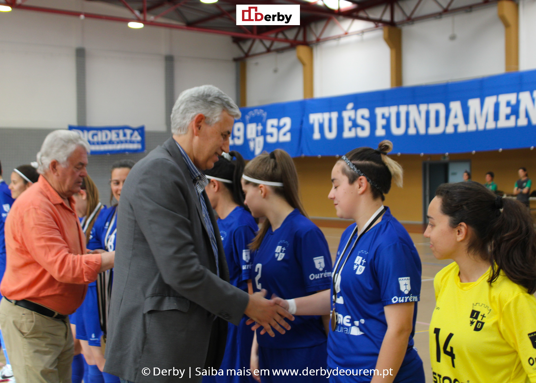 2023.04.08-futsal-feminino-juventude-ouriense-campeas-inter-distritais-trofeus-4 Quinta dos Lombos apadrinha estreia do Juventude Ouriense na 2.ª Nacional
