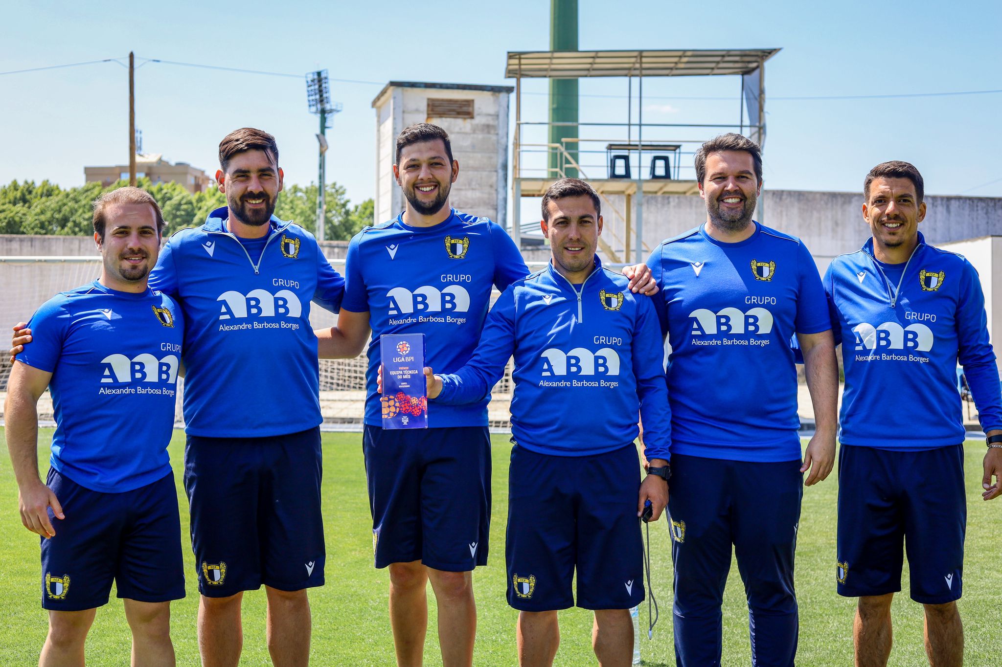 2023.05.19-futebol-feminino-famalicao-marco-ramos Marco Ramos lidera 'Melhor Equipa Técnica' de abril na Liga BPI