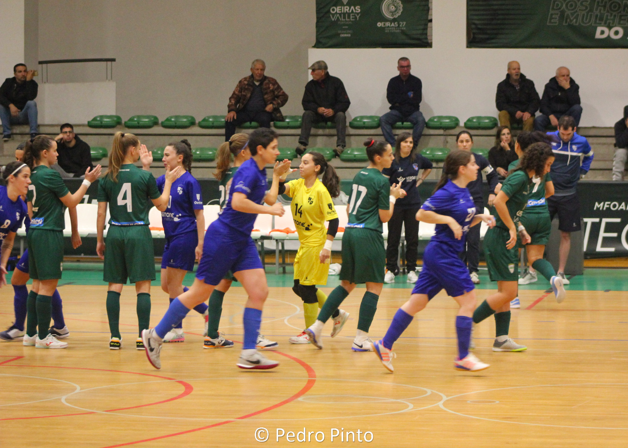 2023.11.04-futsal-feminino-leoes-porto-salvo-juventude-ouriense-15 Juventude Ouriense recebe as líderes da Série Sul com o top 4 na mente