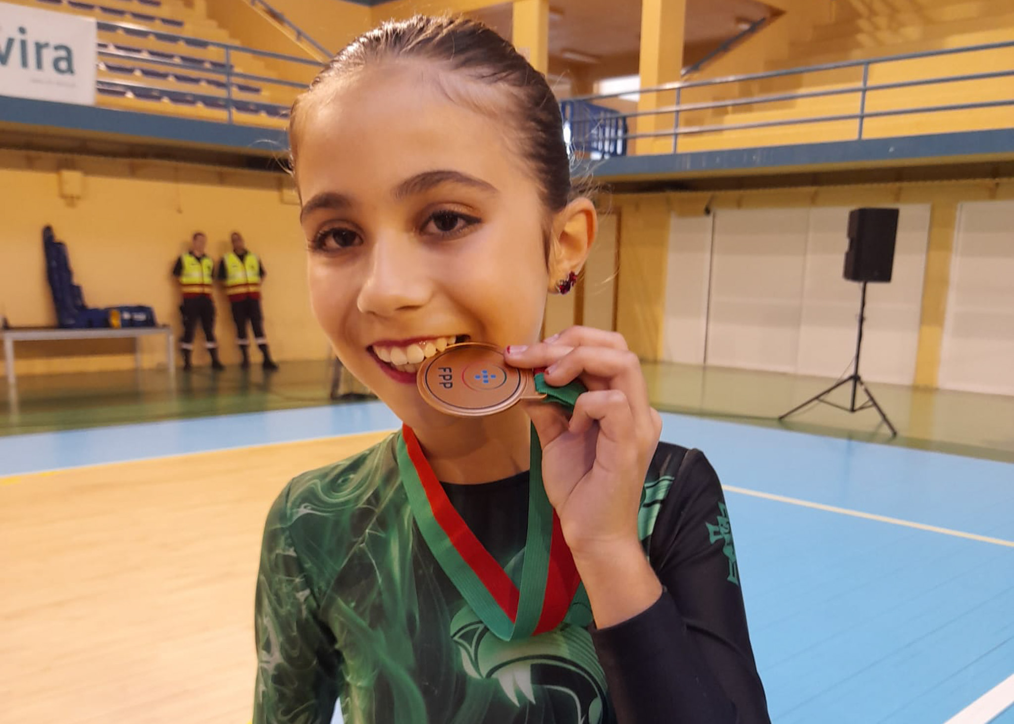 2023.11.12-Lara-Reis-patinagem-torneio-nacional-tavira-1 Oureense Lara Reis conquista Medalha de Ouro no Torneio Nacional de Patinagem
