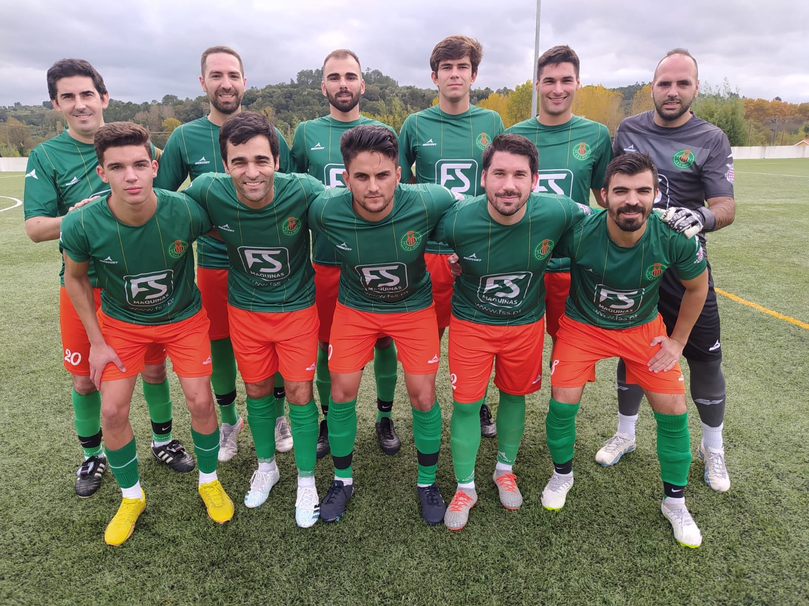 2023.11.12-futebol-seica Seiça supera Bairrense e ganha (largo) avanço na liderança do grupo