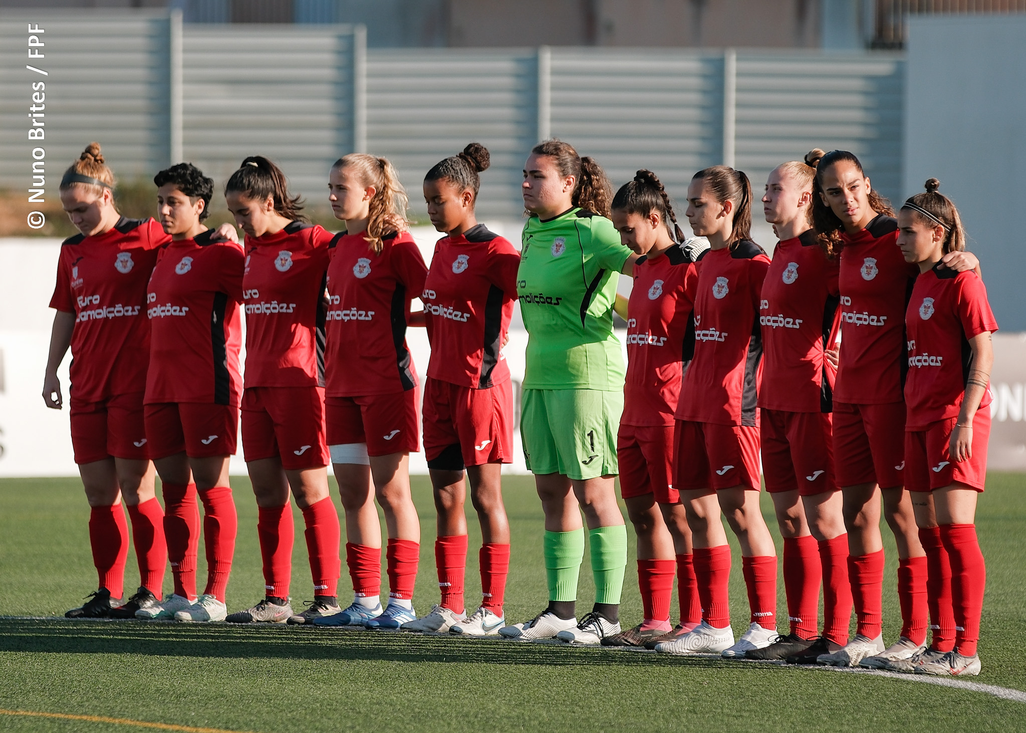 2023.11.25-futebol-feminino-atletico-ouriense-damaiense-1-2 Guardiãs ergueram o muro e forçaram o nulo entre Ouriense e Damaiense