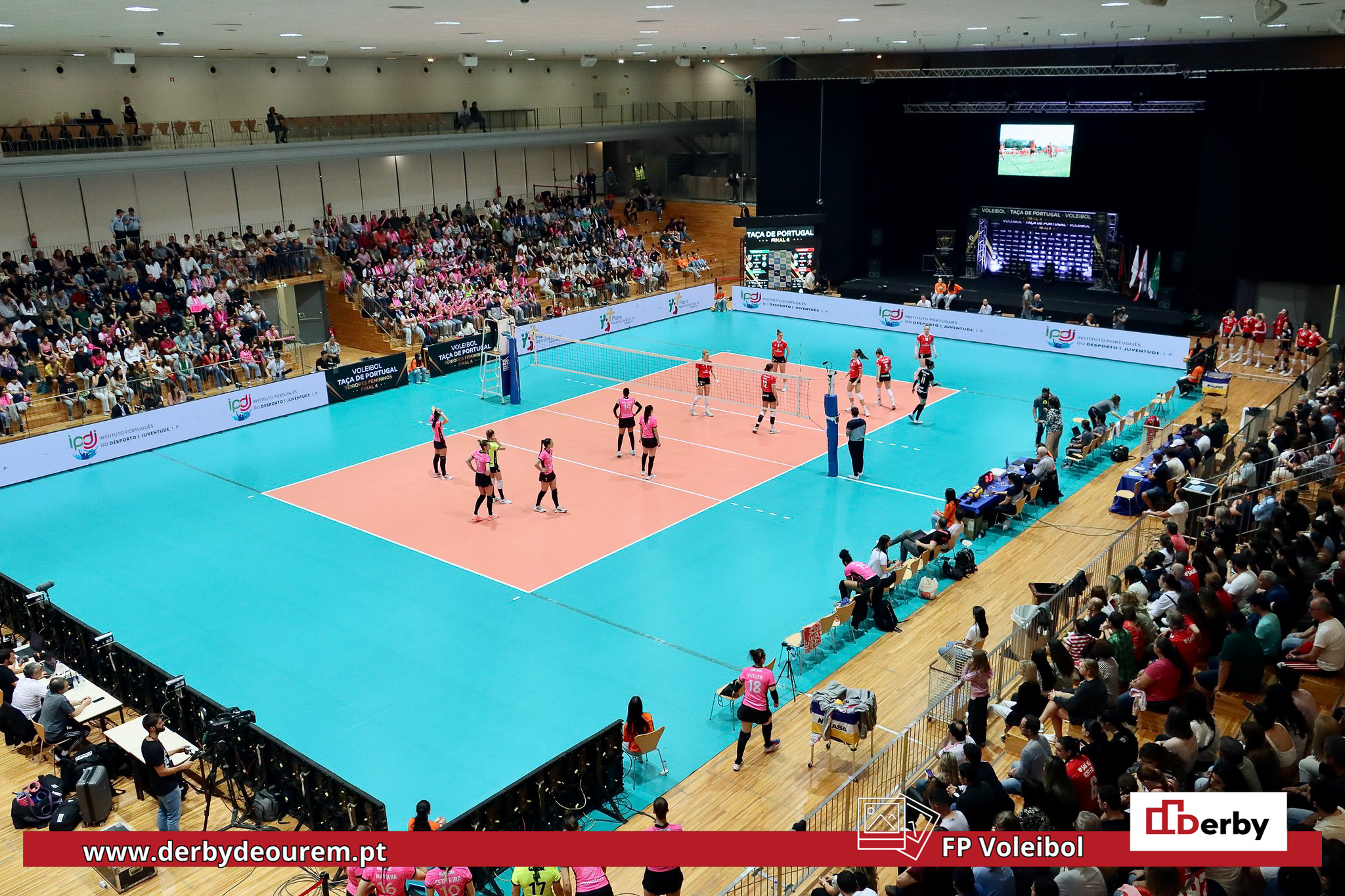 2024.03.23-voleibol-feminino-benfica-alice-clemente-5 Alice Clemente ajuda Benfica a conquistar a Taça de Portugal... 50 anos depois