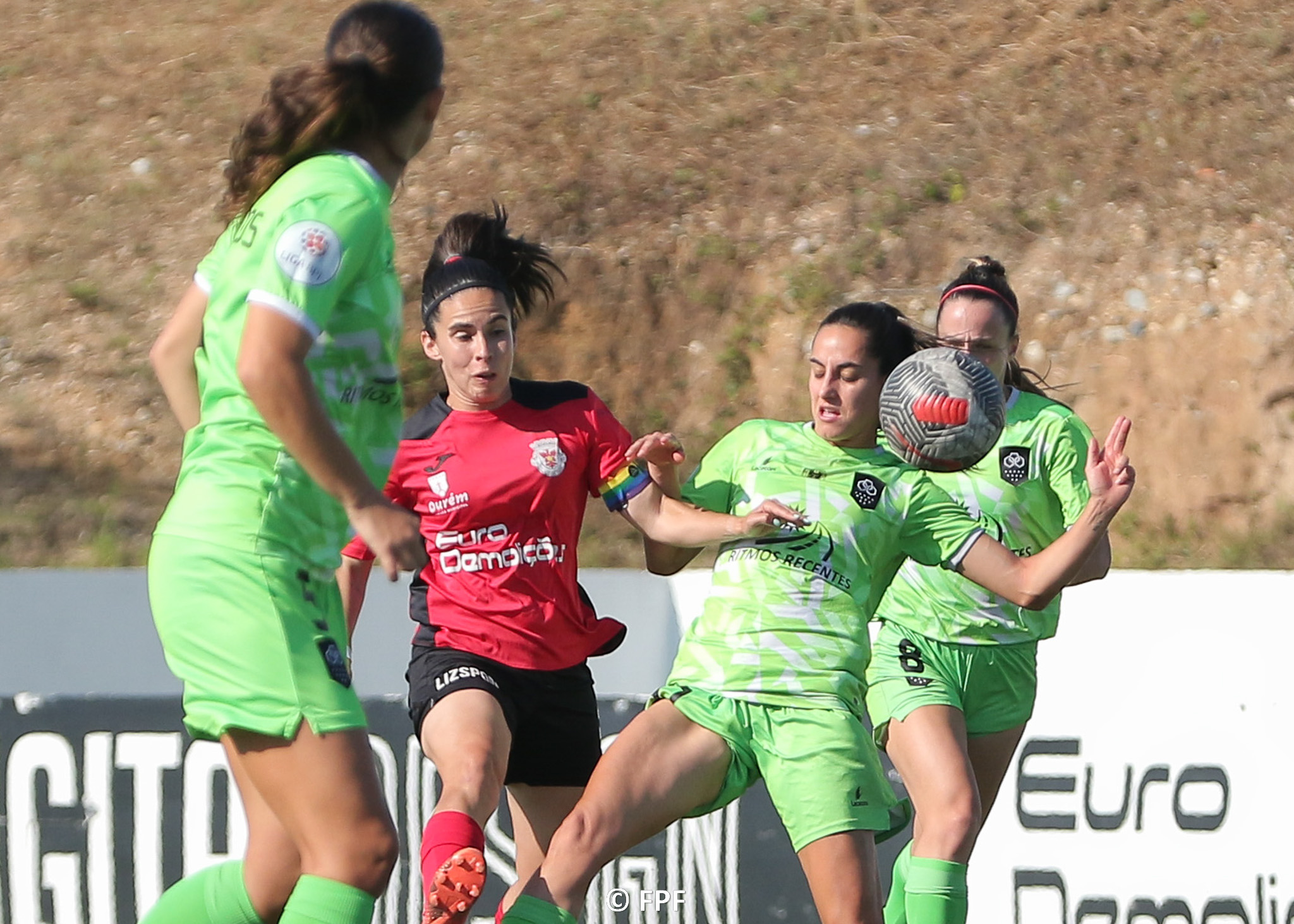 futebol-feminino-liga-bpi-jessica-pastilha-atletico-ouriense-2 Jéssica Pastilha e a descida do Atlético: «Era um mata-mata... e nós morremos na praia»