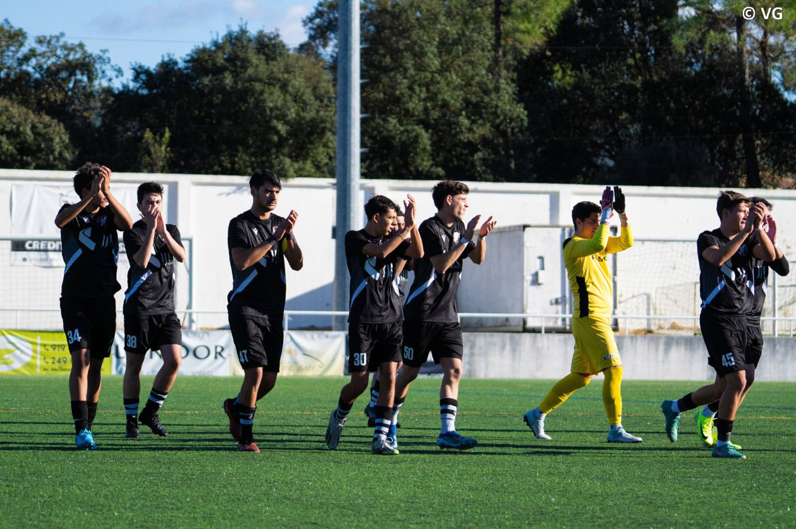 vasco-da-gama Vasco da Gama não vacila, Vilarense tenta recuperar caminho e Caxarias volta a ganhar