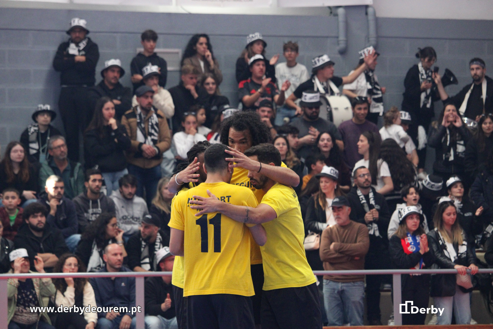 2025.04.18-futsal-24horas-freixianda-final-8 Nacsegur vence Cumeada e levanta o troféu nos penáltis