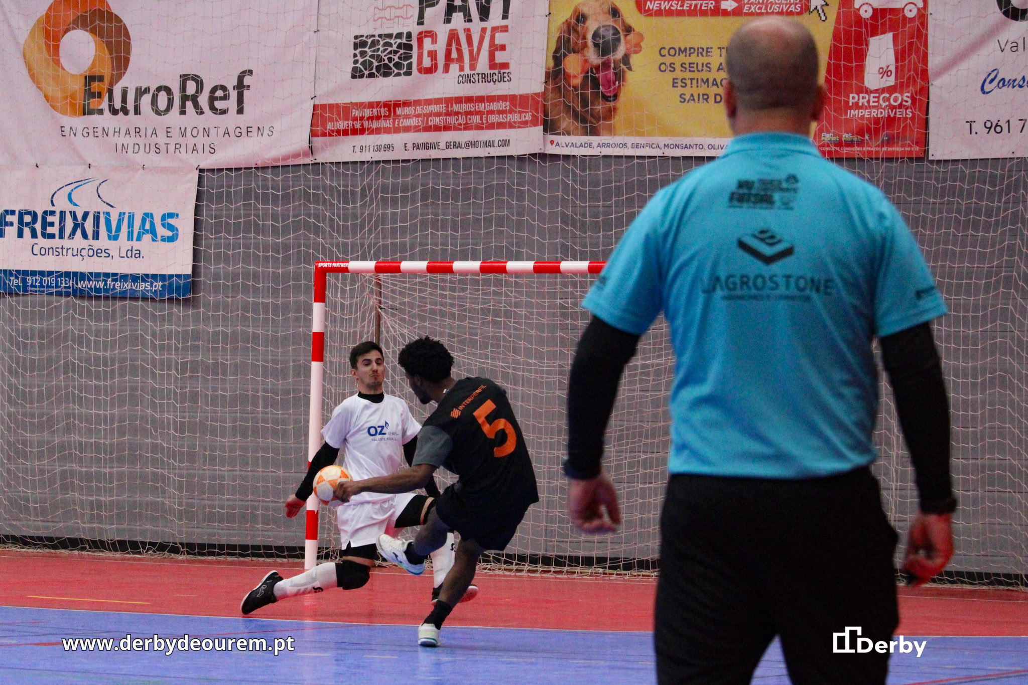 2025.05.18-futsal-24horas-freixianda-alianca-eterna-bento-e-sousa-bronze-4 Bento & Sousa bate Aliança Eterna e fecha pódio