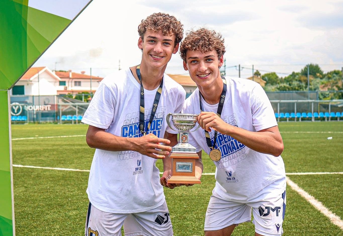 Rudi-Almeida-Famalicao-1-e1783762925202 Rudi renovou pelo Famalicão: «É um voto de confiança que me deixa orgulhoso»